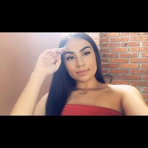 Meet your Posher, Guiselle